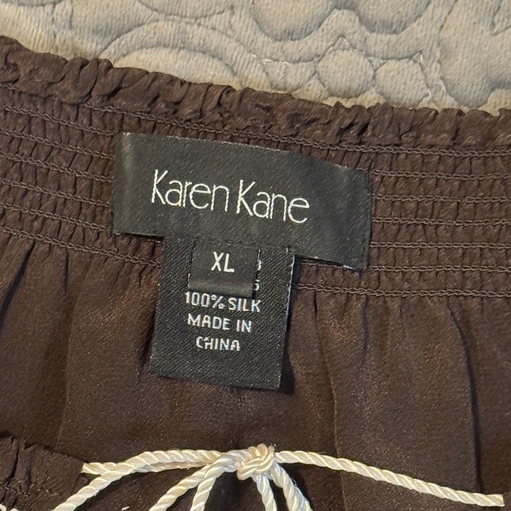 Karen Kane Brown Blouse with White Embroidery - Picture 7 of 10